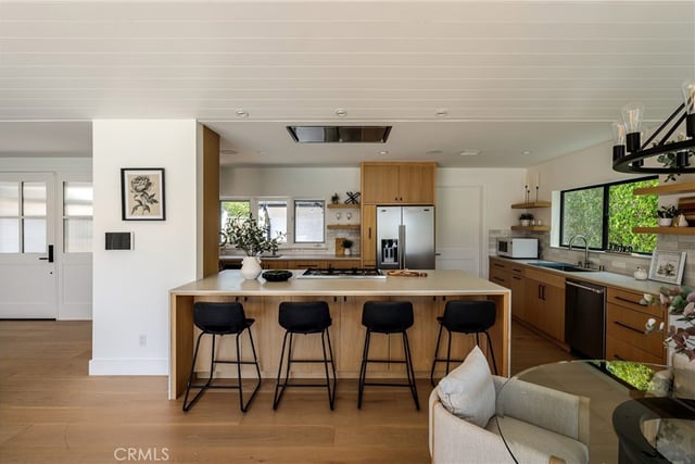 225 Notteargenta Road, Pacific Palisades, CA 90272 — photo 14 of 34