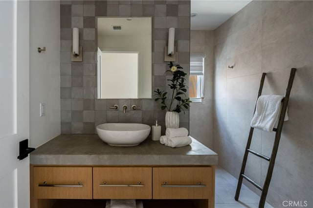 225 Notteargenta Road, Pacific Palisades, CA 90272 — photo 27 of 34