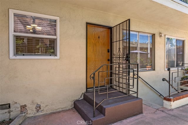 1015 E. Ocean Blvd. 4, Long Beach, CA 90802 — photo 2 of 15