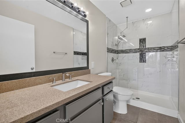 3961 Via Marisol 301, Los Angeles, CA 90042 — photo 14 of 29
