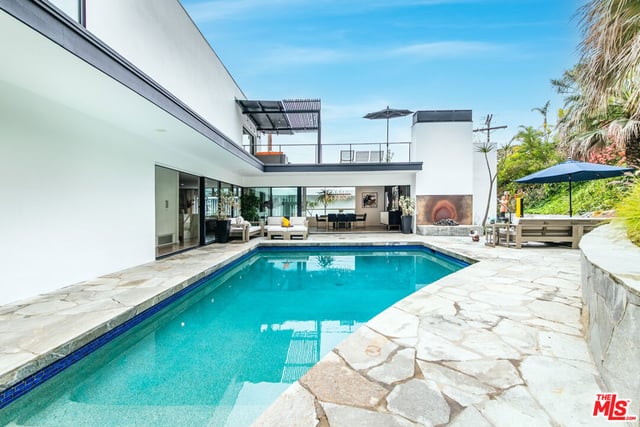 9323 Flicker Way, West Hollywood, CA 90069 — photo 16 of 22