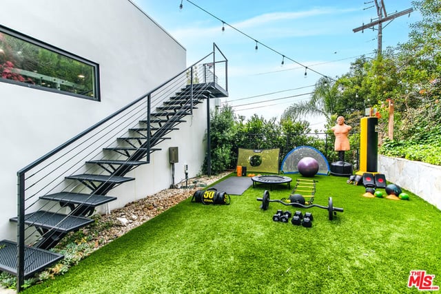 9323 Flicker Way, West Hollywood, CA 90069 — photo 20 of 22