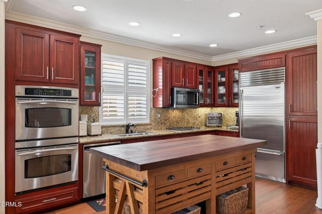 1315 Bayside Circle, Oxnard, CA 93035 — photo 14 of 47