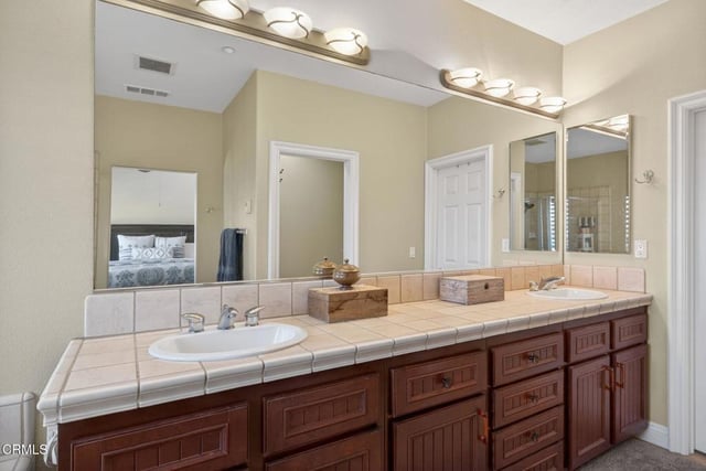 1315 Bayside Circle, Oxnard, CA 93035 — photo 34 of 47