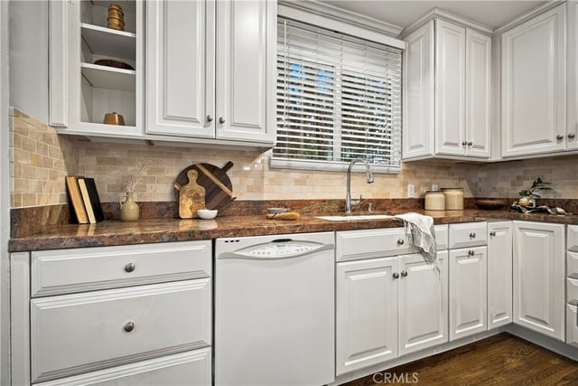 11436 Clarkson Road, Los Angeles, CA 90064 — photo 17 of 61