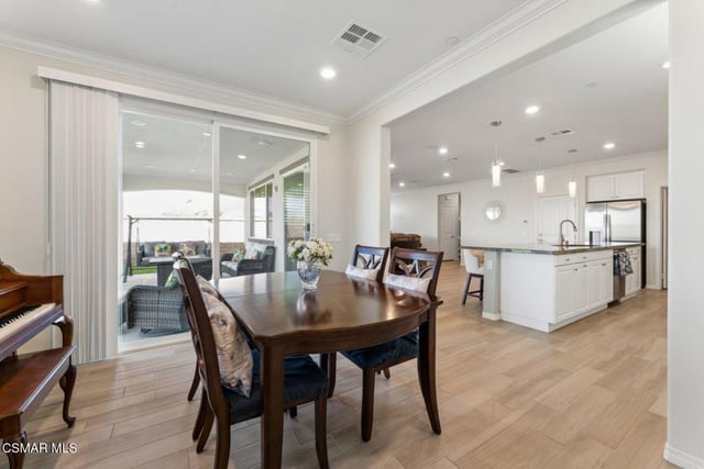 67 Redwood Grove Court, Simi Valley, CA 93065 — photo 13 of 45