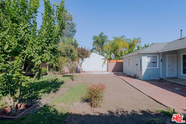 3157 Coolidge Avenue, Los Angeles, CA 90066 — photo 7 of 11