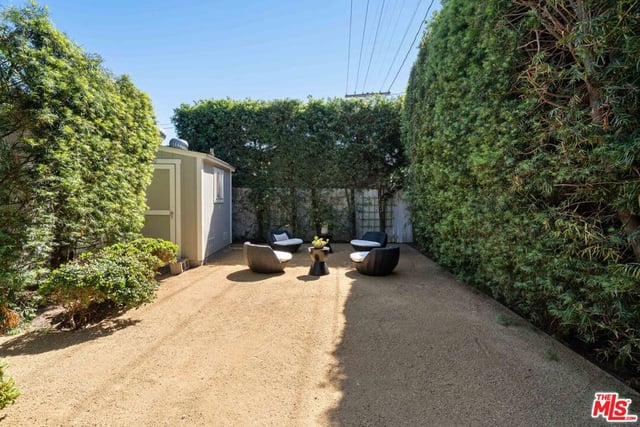3945 Lyceum Avenue, Los Angeles, CA 90066 — photo 27 of 33