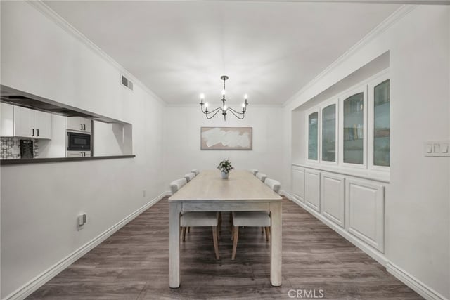 10037 Sunnybrae Avenue, Chatsworth, CA 91311 — photo 8 of 42
