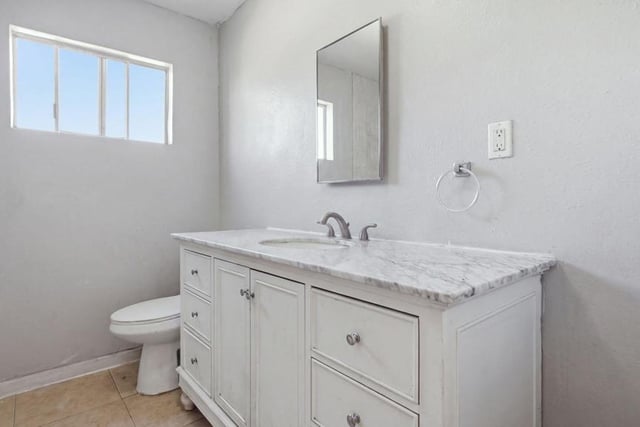 2415 E 114th Street, Los Angeles, CA 90059 — photo 18 of 33