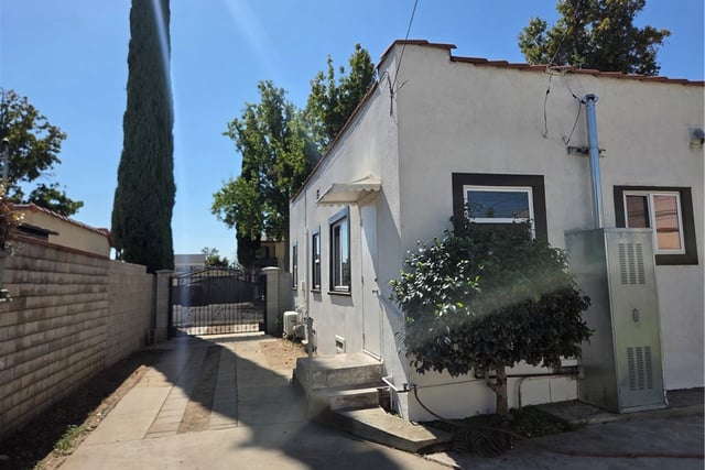 321 E Norwood, Alhambra, CA 91801 — photo 14 of 20