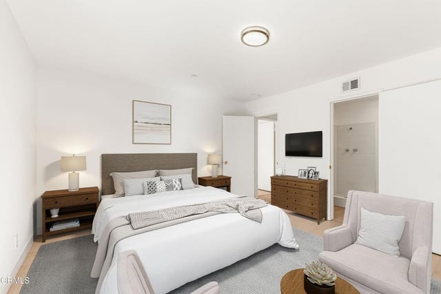 79 N Madrid Avenue, Thousand Oaks, CA 91320 — photo 12 of 42