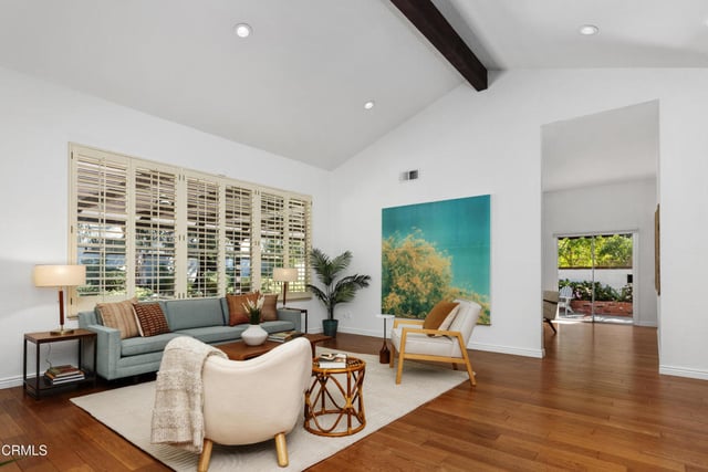 1153 Old Phillips Road, Glendale, CA 91207 — photo 9 of 26