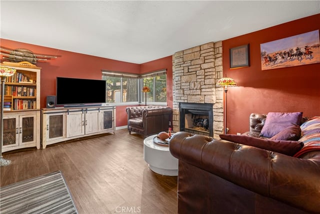 14456 Foothill Boulevard 40, Sylmar, CA 91342 — photo 2 of 21