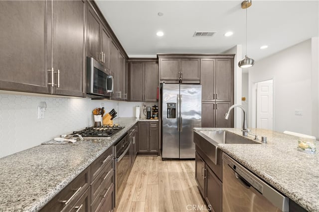 14609 W Del Playa, Panorama City, CA 91402 — photo 9 of 44