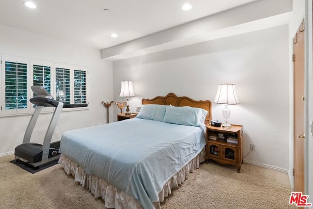 14630 Dickens Street 105, Sherman Oaks, CA 91403 — photo 21 of 36