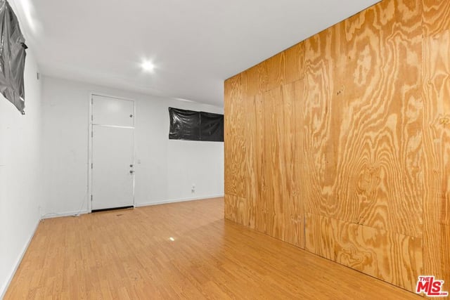 4057 Tivoli Avenue, Los Angeles, CA 90066 — photo 20 of 34