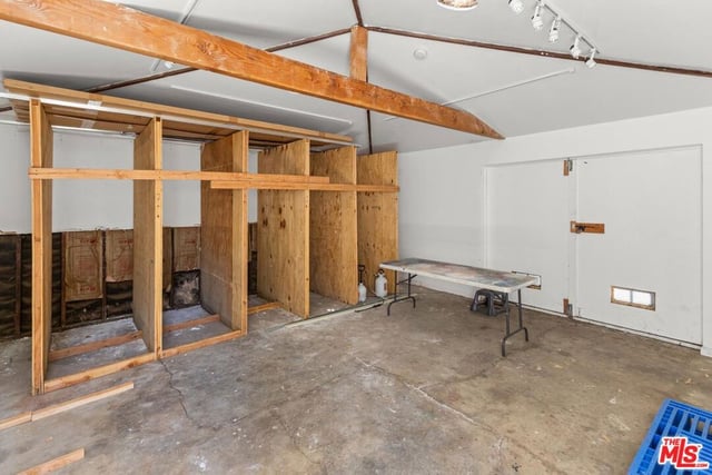 4057 Tivoli Avenue, Los Angeles, CA 90066 — photo 28 of 34