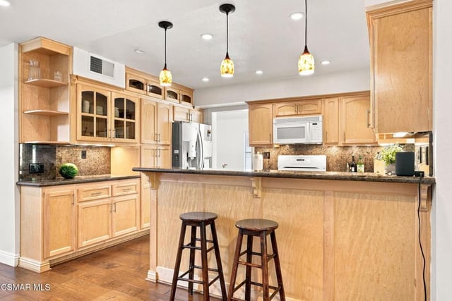 3982 Santa Monica Court, Newbury Park, CA 91320 — photo 7 of 36