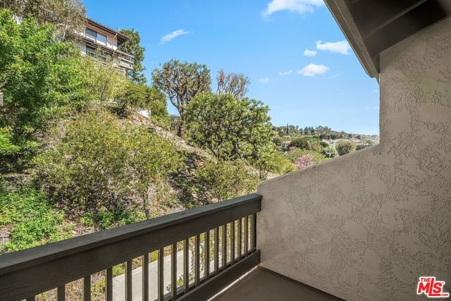 1554 Michael Lane, Pacific Palisades, CA 90272 — photo 18 of 30