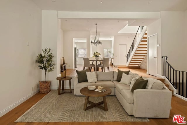 1554 Michael Lane, Pacific Palisades, CA 90272 — photo 7 of 30