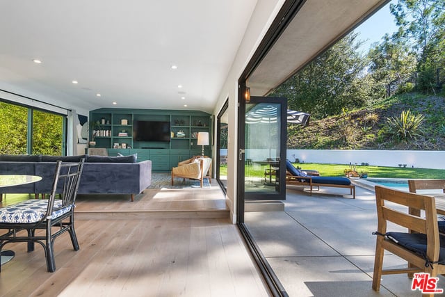 3658 Willowcrest Avenue, Studio City, CA 91604 — photo 19 of 67