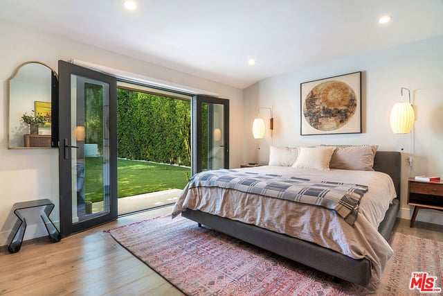 3658 Willowcrest Avenue, Studio City, CA 91604 — photo 24 of 67
