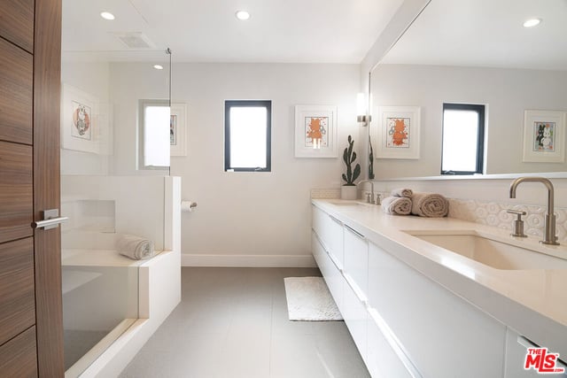 3658 Willowcrest Avenue, Studio City, CA 91604 — photo 29 of 67