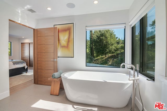 3658 Willowcrest Avenue, Studio City, CA 91604 — photo 48 of 67
