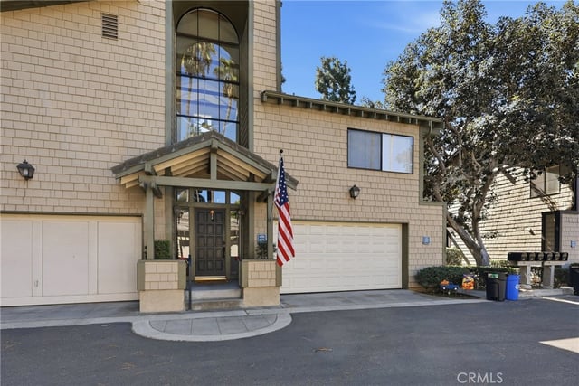 6674 Cozy Wood Court, Whittier, CA 90601 — photo 3 of 38
