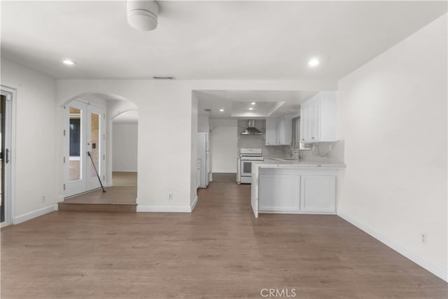 10829 Firmona Avenue, Inglewood, CA 90304 — photo 4 of 33