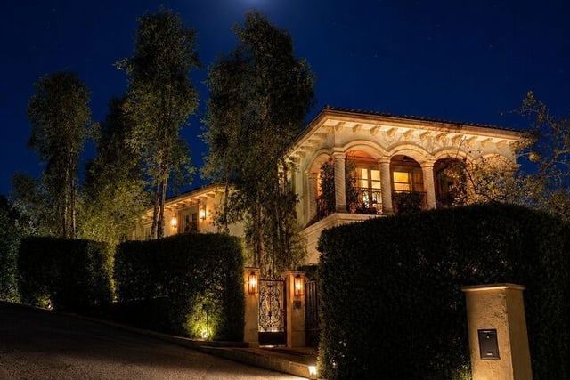 2680 Bowmont Drive, Beverly Hills, CA 90210 — photo 24 of 25
