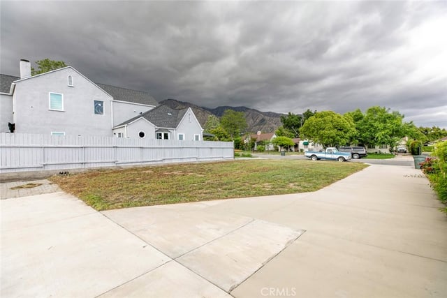 1411 Coolidge Avenue, Pasadena, CA 91104 — photo 13 of 45