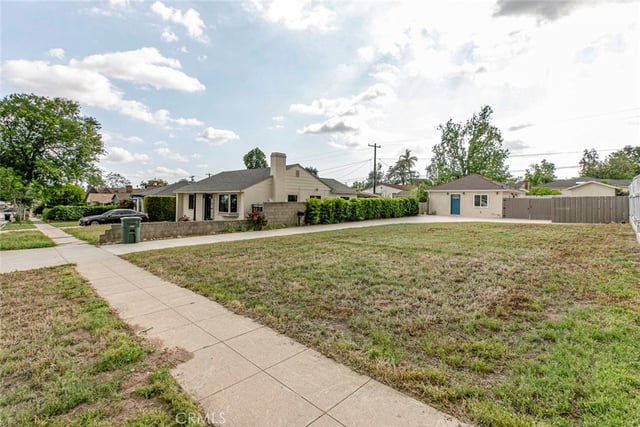 1411 Coolidge Avenue, Pasadena, CA 91104 — photo 15 of 45