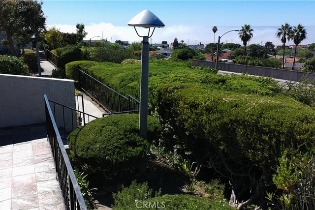 28105 Ridgethorne Court 45, Rancho Palos Verdes, CA 90275 — photo 40 of 48