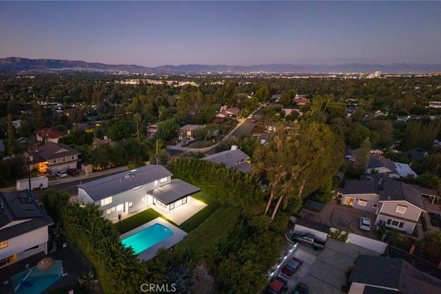23310 Aetna Street, Woodland Hills, CA 91367 — photo 27 of 27