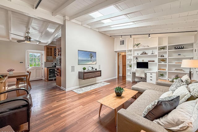 21222 Martinez Street, Woodland Hills, CA 91364 — photo 17 of 54