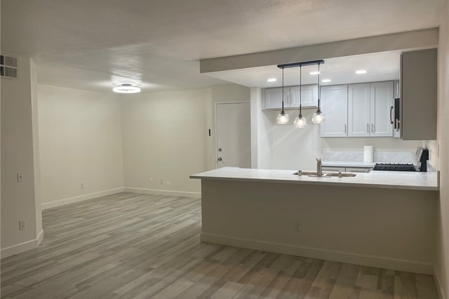 6825 Alabama Avenue 317, Canoga Park, CA 91303 — photo 10 of 17