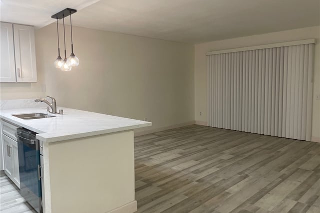 6825 Alabama Avenue 317, Canoga Park, CA 91303 — photo 5 of 17