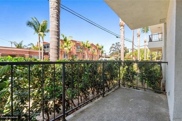 333 Junipero Avenue 1C, Long Beach, CA 90814 — photo 38 of 44