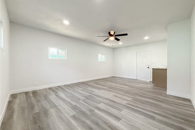 718 E 103rd Place, Los Angeles, CA 90002 — photo 26 of 30