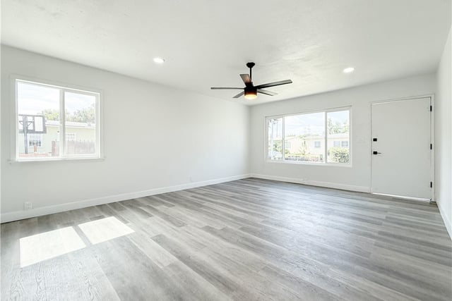 718 E 103rd Place, Los Angeles, CA 90002 — photo 9 of 30