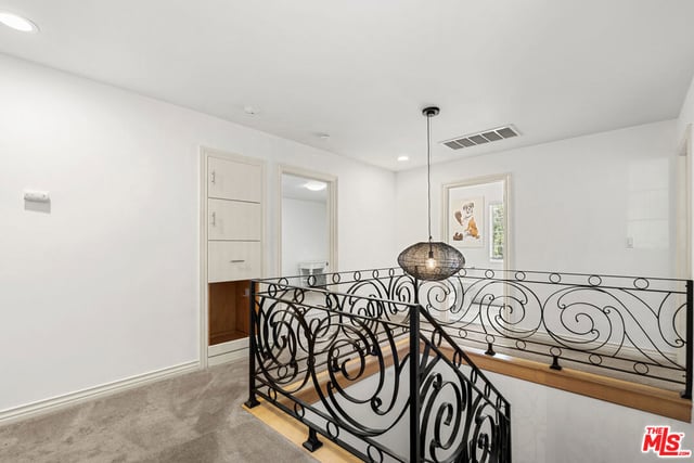 4555 Don Pio Drive, Los Angeles, CA 91364 — photo 27 of 43