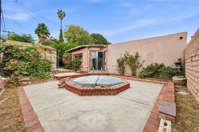 1443 Dorothy Drive, Glendale, CA 91202 — photo 34 of 44