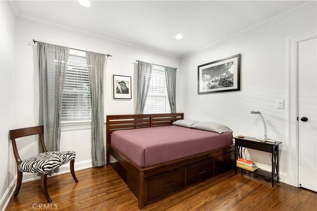 1569 S Orange Grove Avenue, Los Angeles, CA 90019 — photo 13 of 27