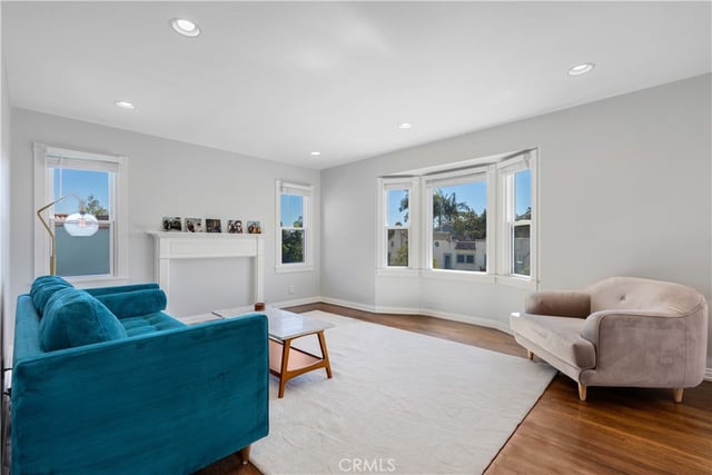 1569 S Orange Grove Avenue, Los Angeles, CA 90019 — photo 21 of 27