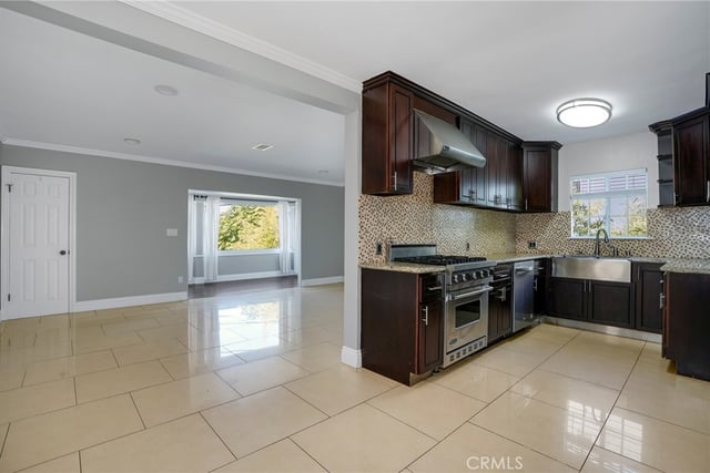 11419 Sunshine Terrace, Studio City, CA 91604 — photo 9 of 56