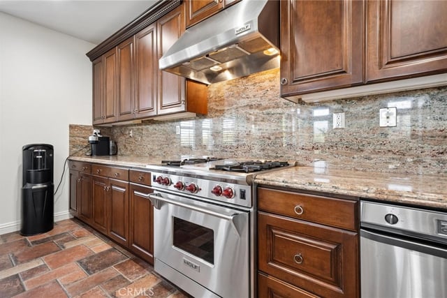 27121 Rosewood Court, Valencia, CA 91381 — photo 33 of 75