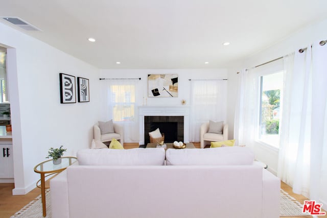 4068 Sutro Avenue, Los Angeles, CA 90008 — photo 20 of 24