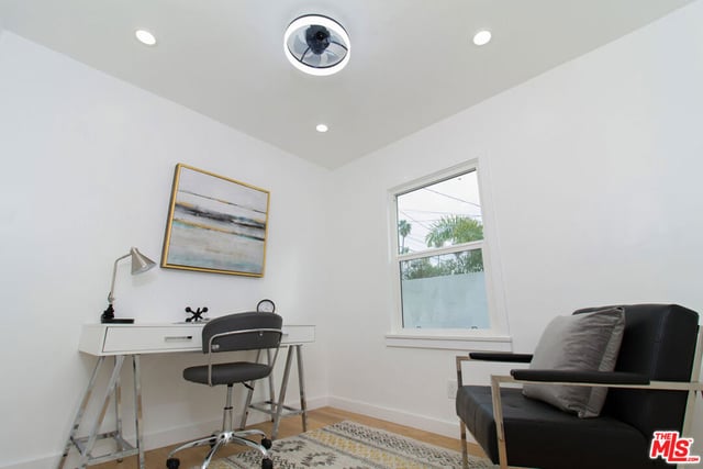 4068 Sutro Avenue, Los Angeles, CA 90008 — photo 7 of 24